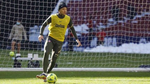 大雪纷飞中厉兵秣马，马德里竞技全力备战西甲补赛