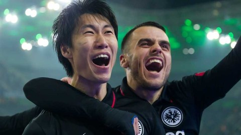 德甲烽烟门兴遭逆转 十人法兰克福客场奏凯