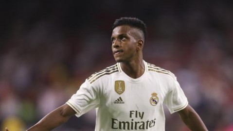 标题：罗德里戈·本坦库尔伤愈首发出战热刺战平布莱顿