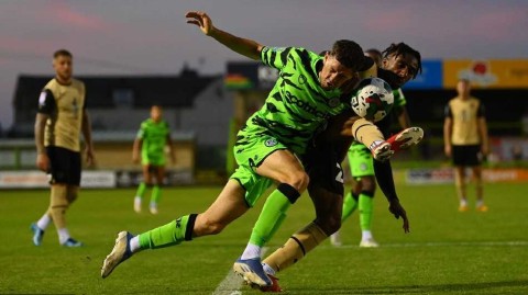 格兰森流浪主场力克莱顿东方晋级联赛杯次轮