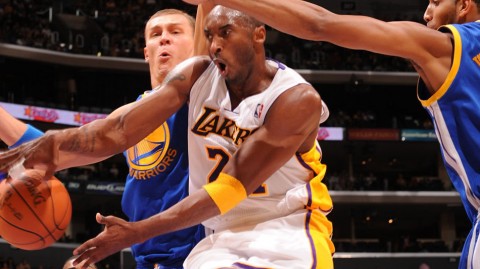 科比突破分球领衔经典战回顾 林书豪加索尔上演篮下恩怨