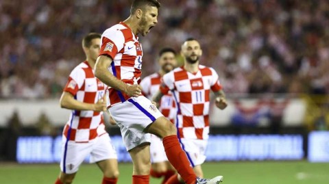 欧国联格子军与高卢雄鸡激战成和