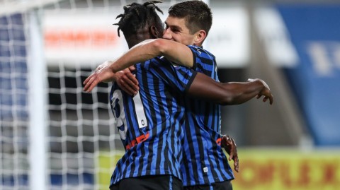 蓝色风暴席卷亚平宁，亚特兰大恐怖火力直逼南大王拜仁