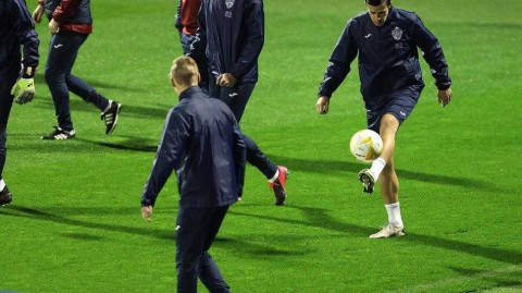 寒冬下的最后鏖战：莫斯科中央陆军萨格勒布备战纪实