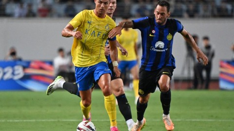 绿茵群星聚东瀛 沙特意甲握手言和