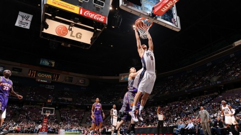 2026传奇不老！易建联暴力美学再现，新赛季首战七度炸框引爆全场