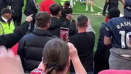 梦剧场沦陷之夜 博格巴与红魔在嘘声中提前告别赛季