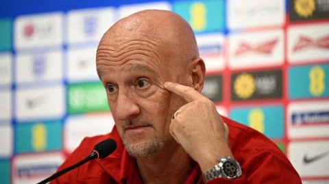 匈牙利主帅罗西赛后谈四球大胜英格兰的背后故事