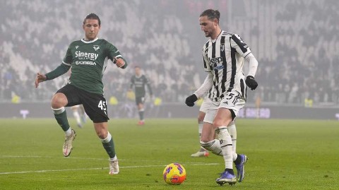 尤文图斯主场完胜维罗纳 新援闪耀助球队重返欧冠区