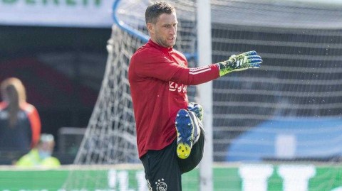 绝杀之夜：阿贾克斯在鹿特丹捧起荷兰杯