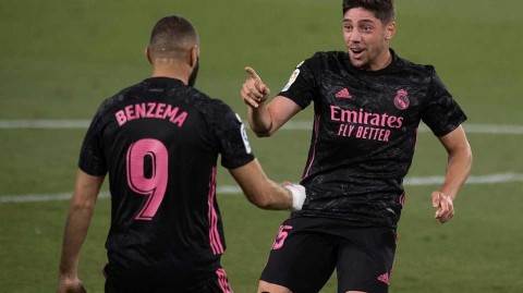 塞维利亚惊魂夜：水爷勺子点球绝杀，皇马逆境逆转贝蒂斯