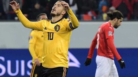 瑞士军刀出鞘，五球刺穿欧洲红魔！欧国联超级逆转震撼足坛