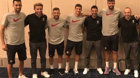 巴萨旧友日本喜重逢，温情瞬间跨越岁月与山海