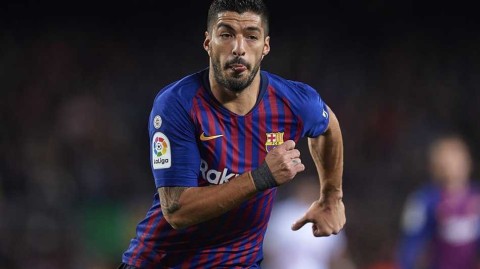 红蓝情深，启航新大陆：苏亚雷斯告别巴萨加盟马竞全记录