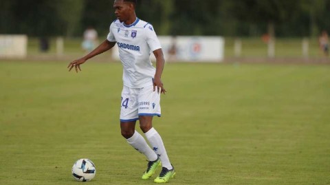 欧塞尔逆转奥尔良展现友谊赛激情