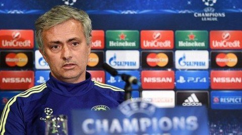 欧冠史诗：拜仁4-3逆转皇马，卡马文加红牌引爆安联奇迹