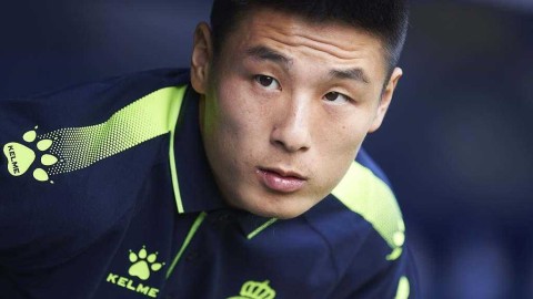 武磊西甲再遭冷遇，板凳席上的九十分钟与留洋前路的思考