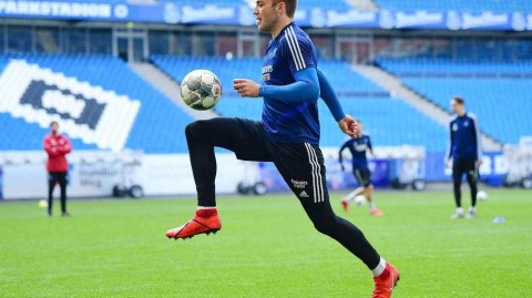 疫情下的坚韧：探秘汉堡队分组训练中的个人修行