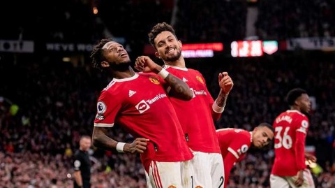 梦剧场的新篇章：弗雷德天外飞仙，朗尼克红魔首秀奏凯