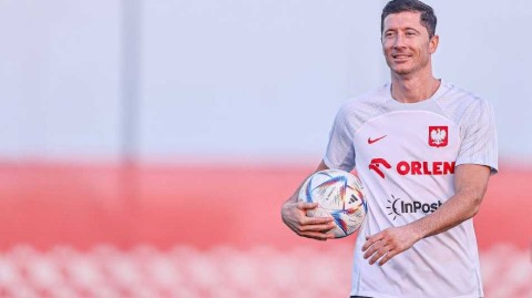 波兰雄鹰的卡塔尔战前时刻