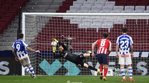 大都会球场的惊魂夜：苏亚雷斯一击制胜，奥布拉克神扑救主