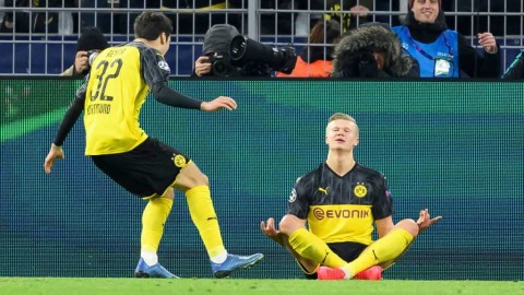 威斯特法伦的青春风暴：哈兰德双响主宰欧冠巅峰对决