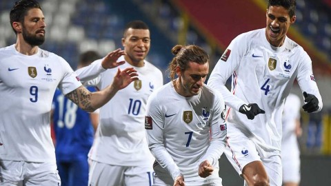 格子军团的灵光一闪：法国客场1比0险胜波黑，格列兹曼头槌建功