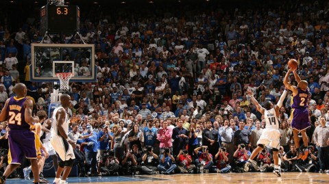 二〇二六经典回眸：费舍尔绝命三分改写总决赛战局