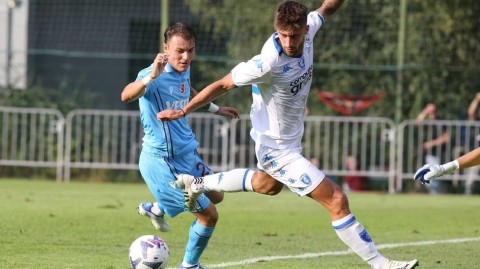 绿茵场上的盛夏对决：土耳其劲旅与意大利球队的友谊交锋