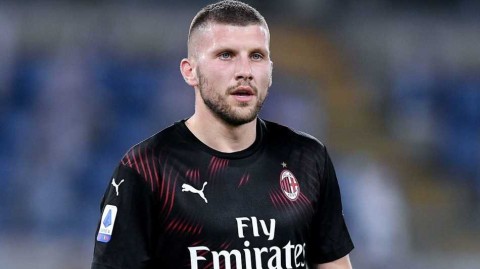 米兰硬汉雷比奇伤情牵动人心，左肘脱臼幸未骨折