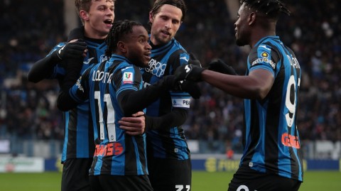 蓝黑风暴席卷意大利杯 贝加莫之夜五球盛宴