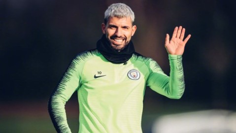 蓝月亮的轻松冲锋：曼城众将欧冠前最后一练，欢声笑语中尽显王者从容