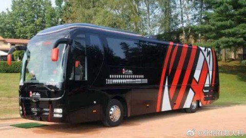 欧陆豪门大巴颜值大赏 谁是你的心头好？