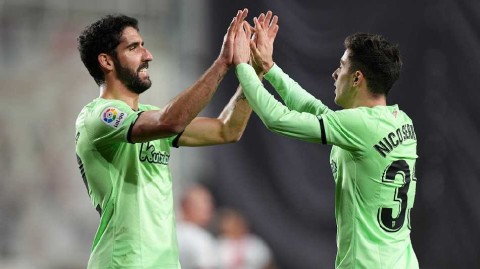 巴斯克雄狮客场凯旋 闪电军团主场饮恨