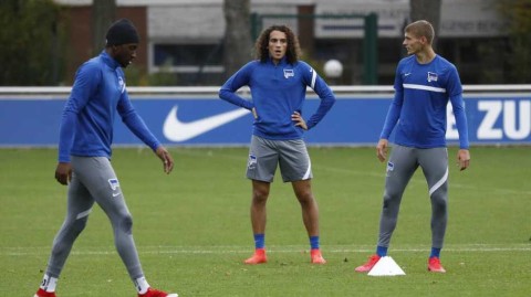 柏林赫塔中场贡多齐跖骨骨折，赛季征程戛然而止