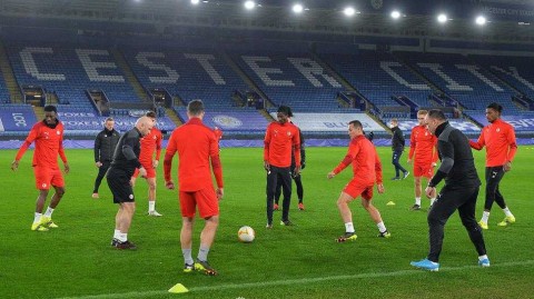 欧联杯决战前夕：布拉格斯拉维亚严阵以待，王都训练场最后的冲刺