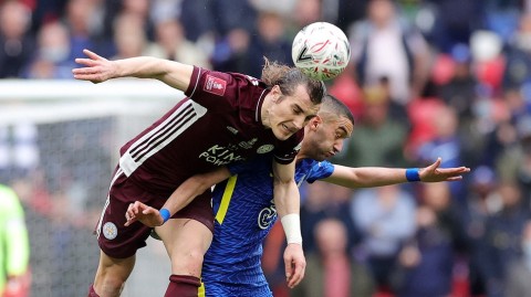 蓝狐终圆百年梦：蒂莱曼斯天外飞仙，莱斯特城力克切尔西首夺足总杯