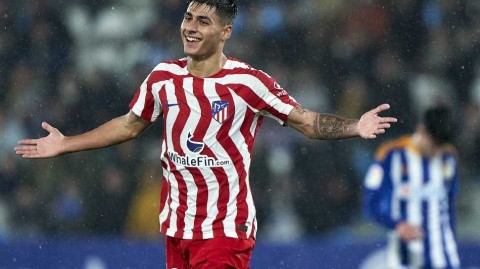 友谊烽火：邦费雷迪纳与马德里竞技的冬夜对决