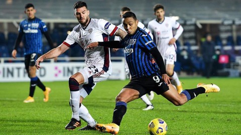 蓝黑风暴席卷贝尔加莫：意大利杯亚特兰大3-1力擒卡利亚里精彩瞬间