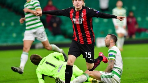 孔塞桑欧战首秀折戟！罗马客场擒米兰，总比分双杀晋级四强