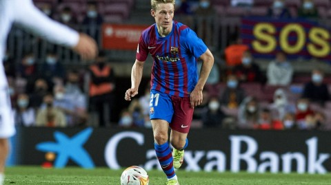 荷兰中场大师的百战纪念：德容巴萨生涯百场里程碑回顾