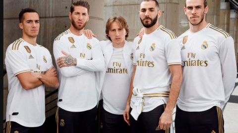 西甲新季球衣大赏 经典传承与前卫革新谁更动人心弦