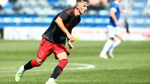 英伦夏夜进球大战：罗奇代尔与福利特伍德上演进球盛宴，3-3握手言和