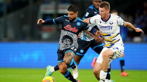 意甲焦点：那不勒斯狂攻无果，门框三拒进球，维罗纳顽强逼平领头羊