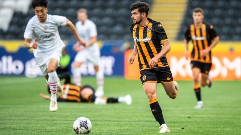 虎城小胜橡树，季前备战延续不败