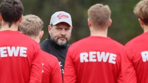 科隆全队积极备战德甲关键战役