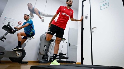 斑马军团集结备战 赛季新程始于体检