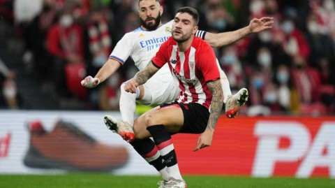 本泽马年度四十七球创生涯纪录 白衣军团传奇谱写新篇