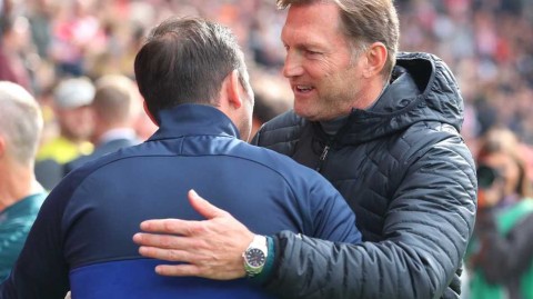 南安普顿大败切尔西，亚伯拉罕与芒特闪耀圣玛丽