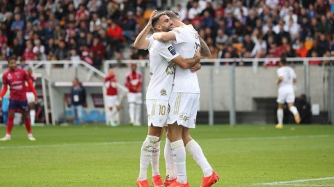 法甲十二轮克莱蒙主场告负布雷斯特强势摘得三分